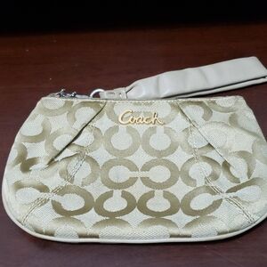 Coach Beige Signature Wristlet‎